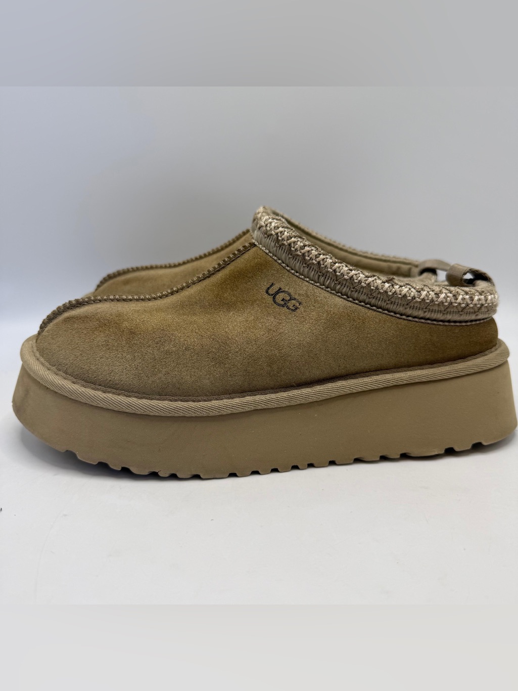 Ugg Tasman Platform Slippers Sand Suede Women’s Size 8us Australia Made